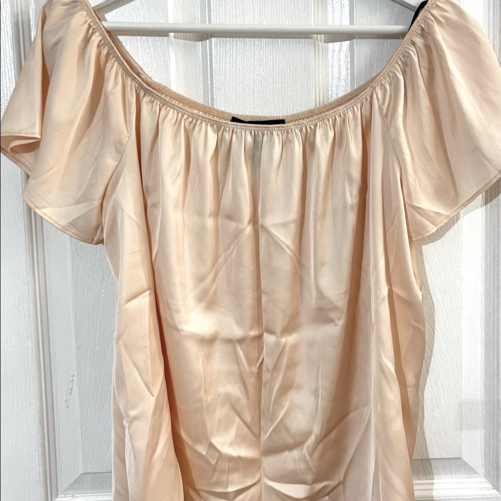 medium over the shoulder top by forever 21